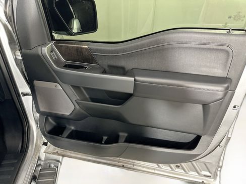 Used 2021 Ford F150 Lariat AWD/4WD image 33