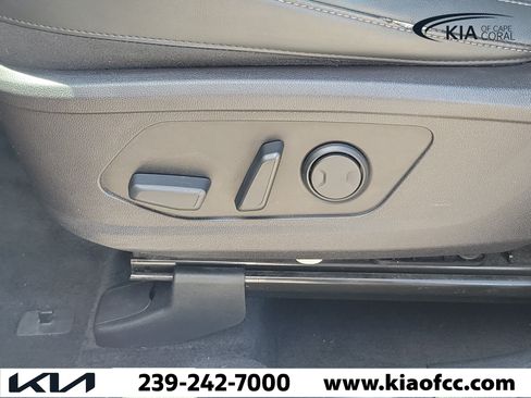 Used 2022 Kia Sorento SX AWD/4WD image 24