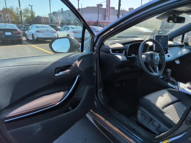 Used 2026 Toyota Corolla XSE FWD image 11
