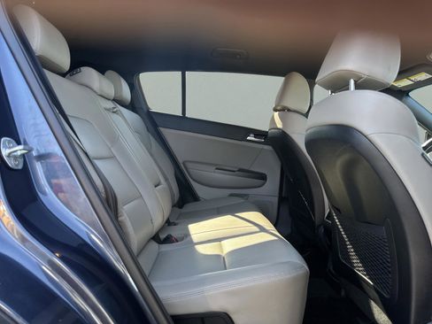 Used 2021 Kia Sportage S image 34