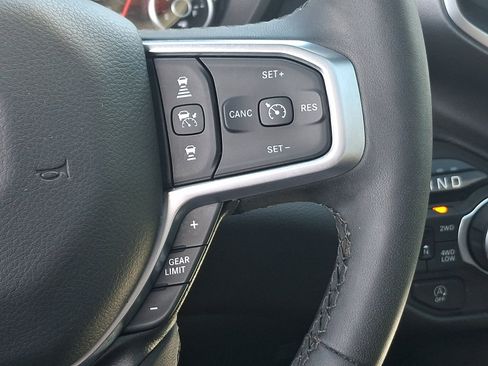 Used 2025 RAM 1500 Big Horn AWD/4WD image 22