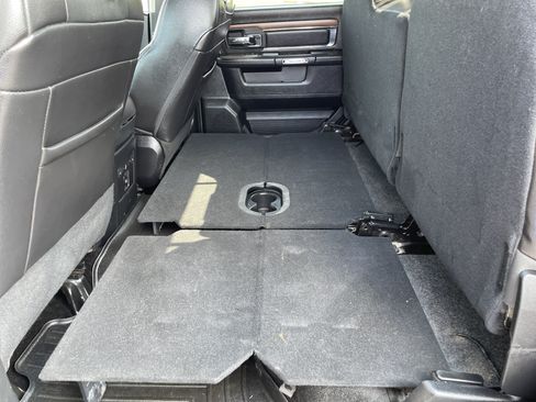 Used 2015 RAM 1500 Laramie w/ Convenience Group AWD/4WD image 45