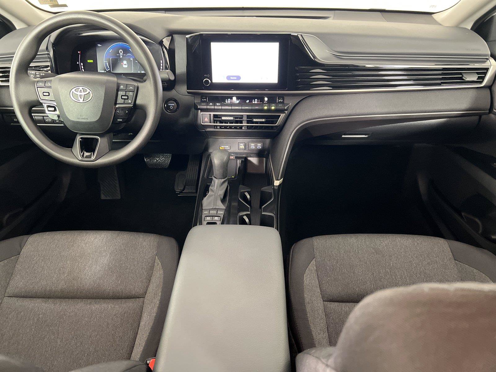 Used 2025 Toyota Camry LE FWD image 20