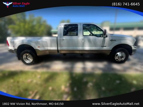 Used 2005 Ford F350 King Ranch AWD/4WD image 5