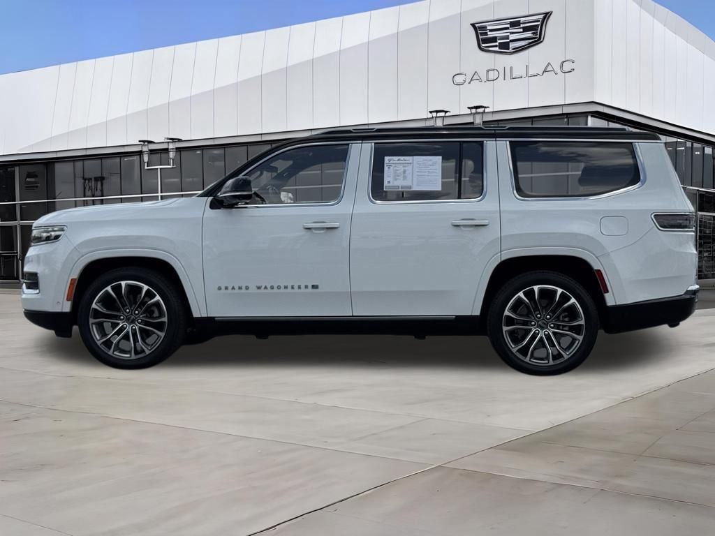 Used 2023 Jeep Grand Wagoneer Series III AWD/4WD image 6