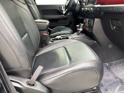 Used 2018 Jeep Wrangler Unlimited Rubicon AWD/4WD image 43