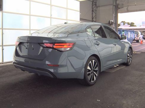 Used 2025 Nissan Sentra SV w/ SV Premium Package FWD image 2