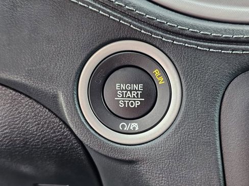 New 2023 Dodge Charger R/T w/ Plus Group image 22