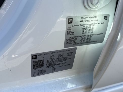 Used 2022 GMC Sierra 1500 AT4 w/ AT4 Premium Package image 36