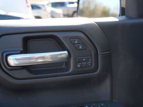 Used 2020 GMC Sierra 1500 AT4 w/ AT4 Premium Package AWD/4WD image 18