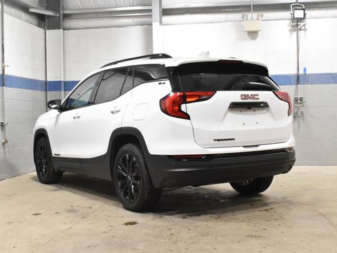 Used 2020 GMC Terrain SLE w/ Elevation Edition FWD image 22