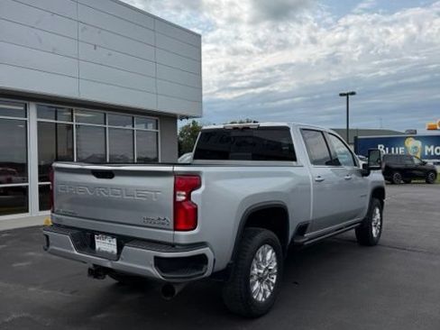 Used 2022 Chevrolet Silverado 2500 High Country w/ Z71 Off-Road Package AWD/4WD image 8