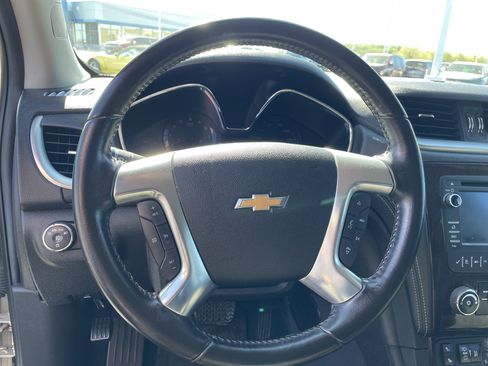 Used 2016 Chevrolet Traverse LT w/ Style and Technology Package AWD/4WD image 10