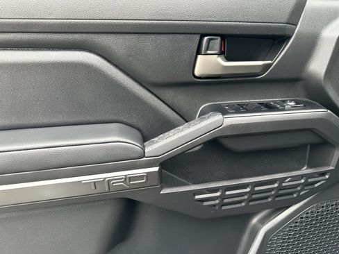 Used 2024 Toyota Tacoma SR5 image 11