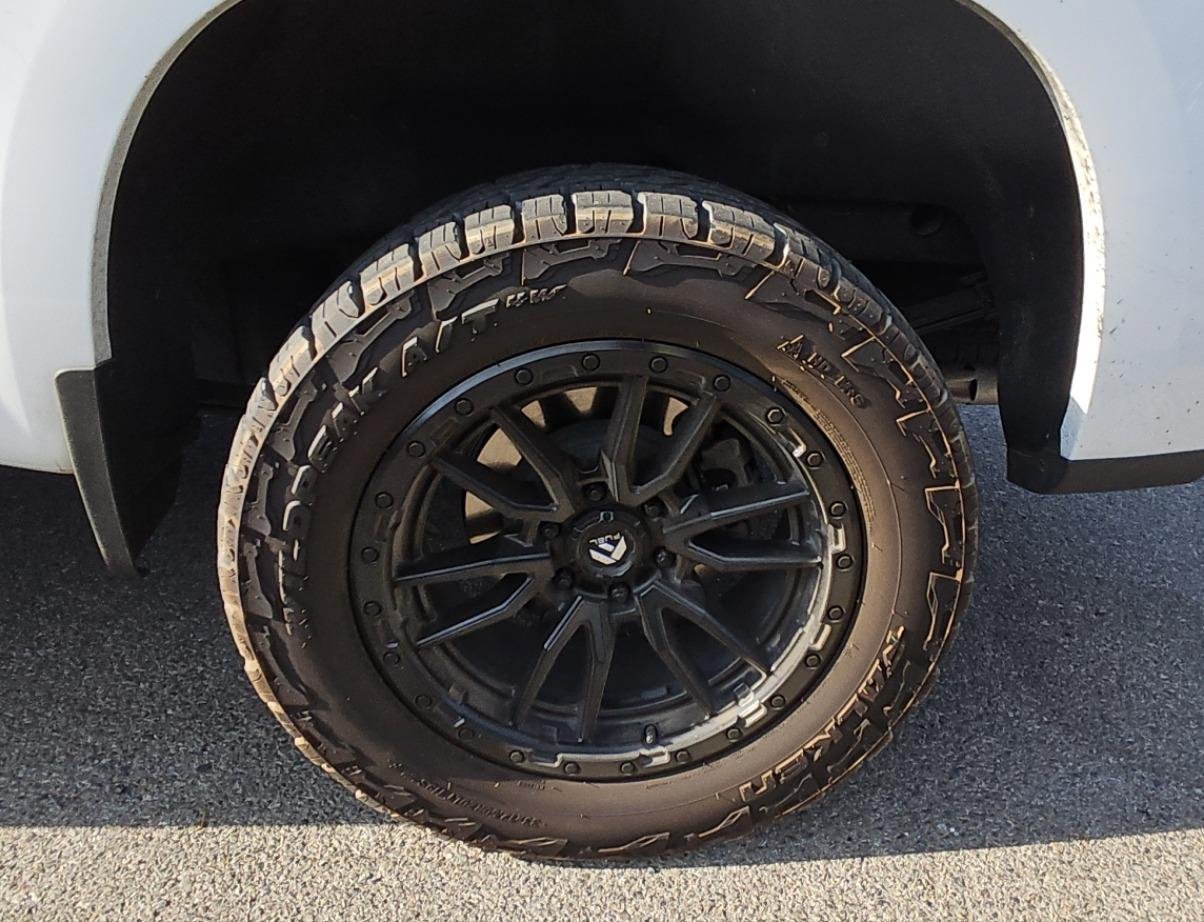 Used 2024 Chevrolet Silverado 1500 RST AWD/4WD image 17