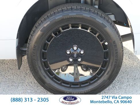 Used 2026 Ford Maverick Lobo AWD/4WD image 12