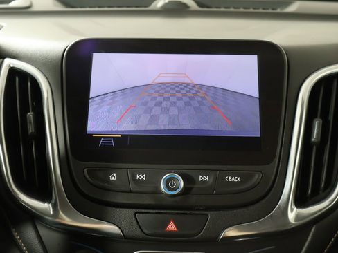 Used 2020 Chevrolet Equinox Premier image 41