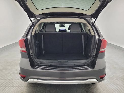 Used 2019 Dodge Journey Crossroad FWD image 29