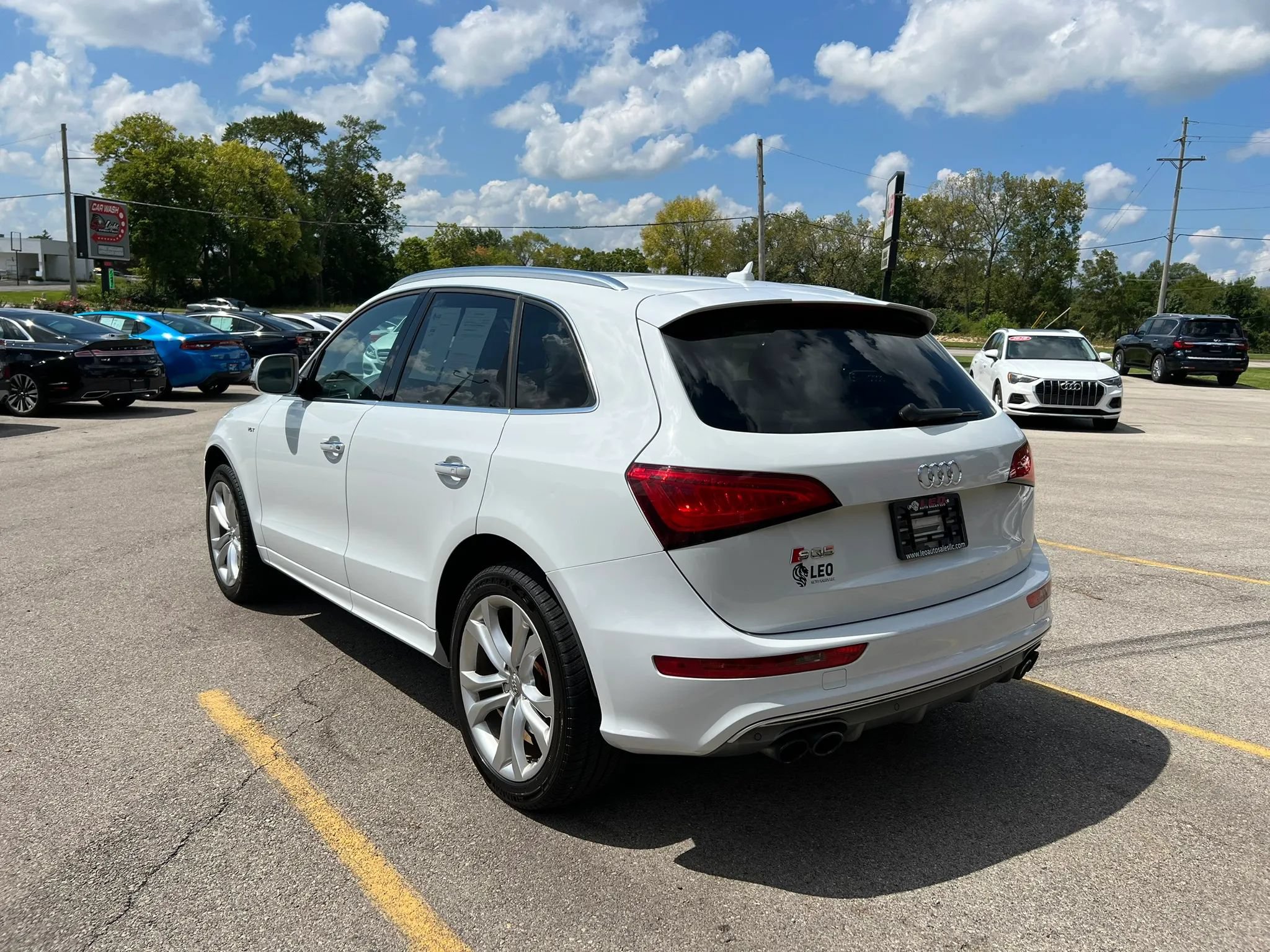 Used 2015 Audi SQ5 Premium Plus w/ Technology Package AWD/4WD image 7