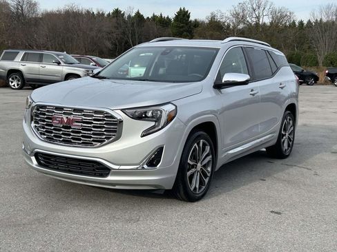 Used 2019 GMC Terrain Denali w/ Driver Alert Package II image 7