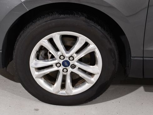 Used 2015 Ford Edge Titanium w/ Equipment Group 301A AWD/4WD image 23