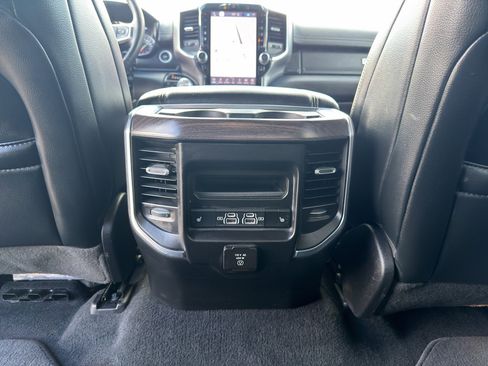 Used 2025 RAM 1500 Laramie AWD/4WD image 5