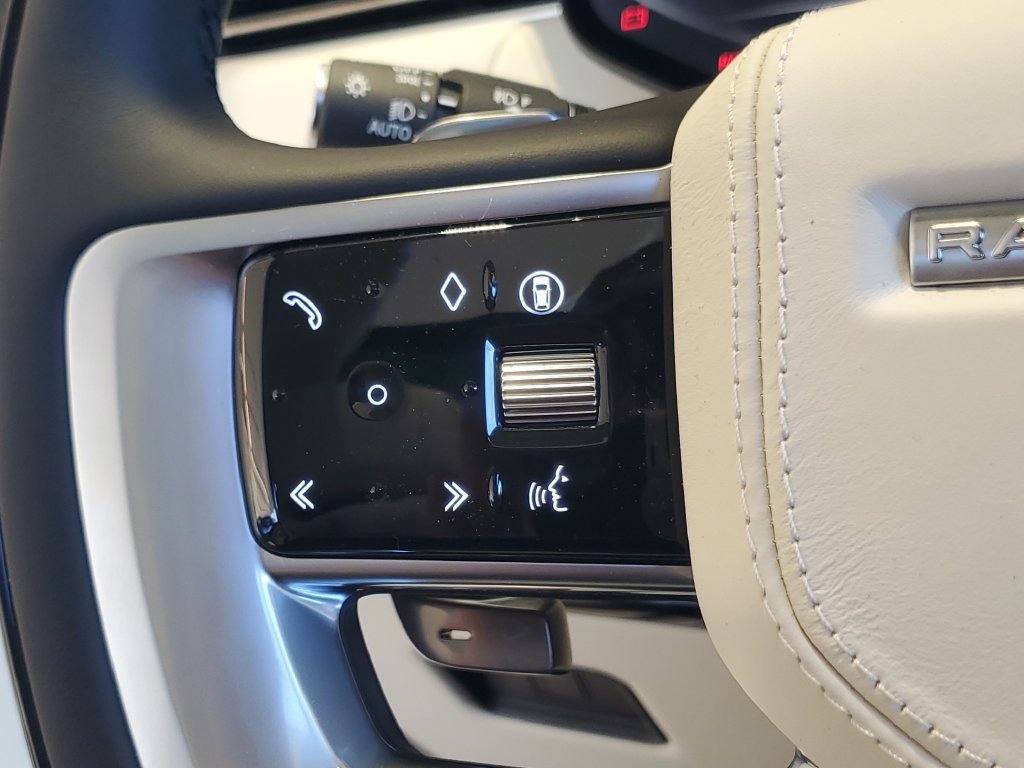 New 2026 Land Rover Range Rover SE AWD/4WD image 16