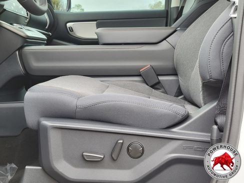 New 2025 Ford Expedition Active RWD image 26