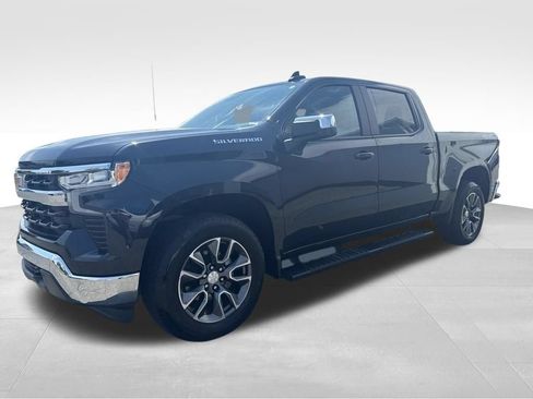 Used 2023 Chevrolet Silverado 1500 LT AWD/4WD image 5