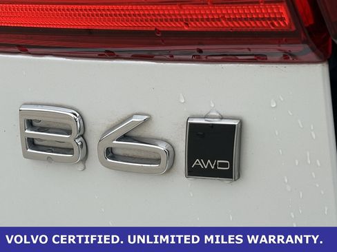Certified 2023 Volvo XC60 B6 Ultimate image 10