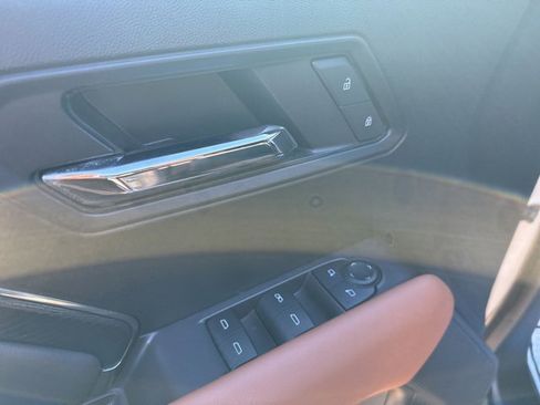 Certified 2024 GMC Canyon AT4 w/ Technology Package image 36