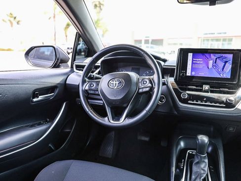 Certified 2023 Toyota Corolla SE w/ SE Premium Package FWD image 4
