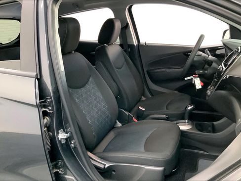 Used 2022 Chevrolet Spark LT FWD image 8