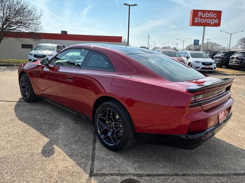 New 2026 Dodge Charger Scat Pack w/ Blacktop Package AWD/4WD image 3