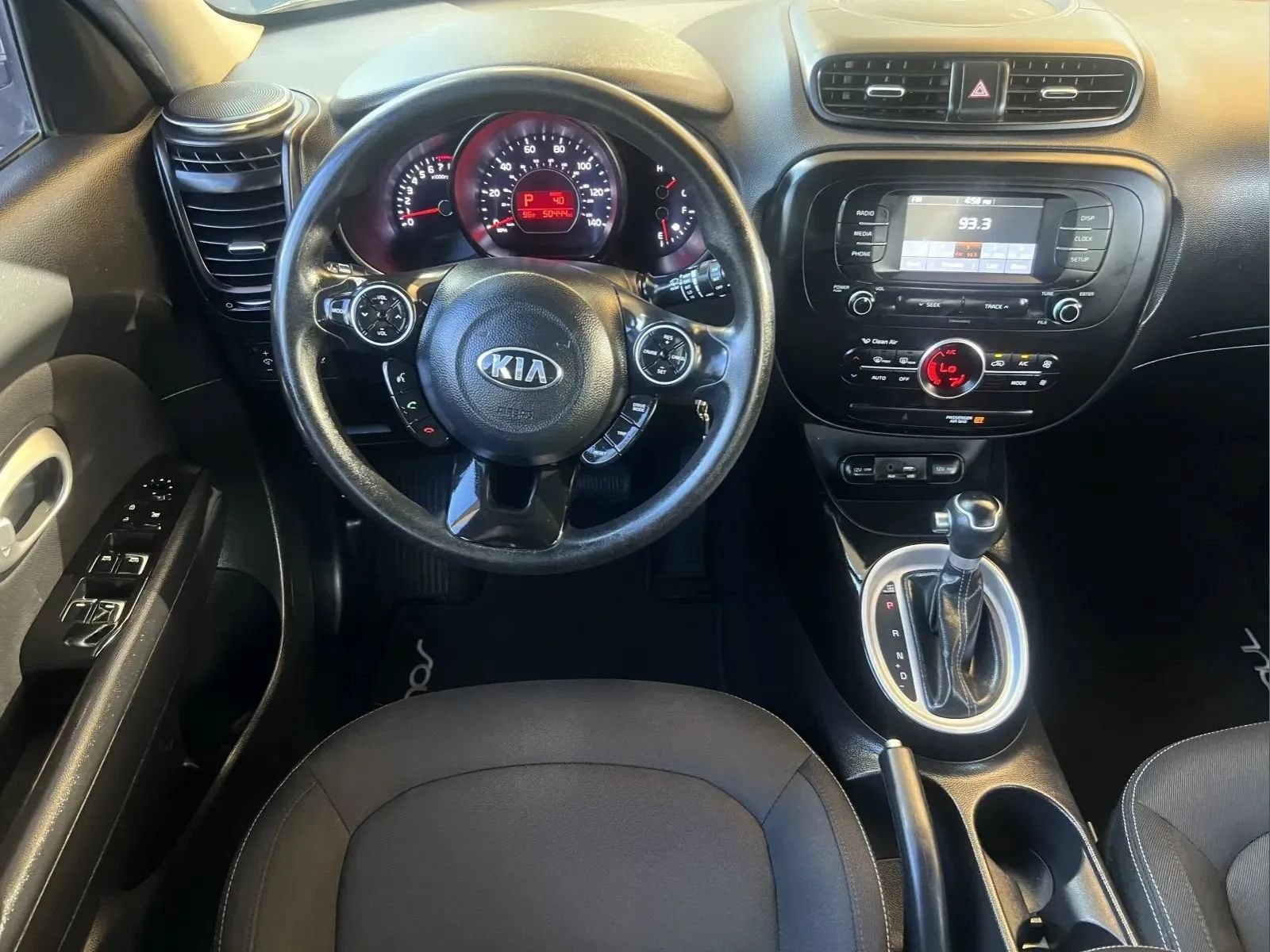 Used 2017 Kia Soul + FWD image 10