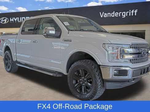 Used 2019 Ford F150 Lariat w/ Equipment Group 502A Luxury AWD/4WD image 4