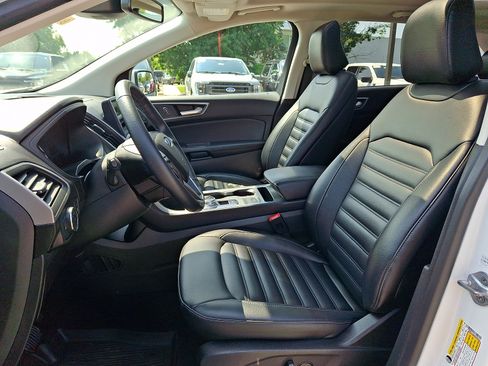 Used 2022 Ford Edge SEL w/ Convenience Package AWD/4WD image 16