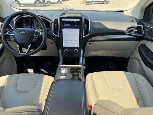 Used 2024 Ford Edge Titanium AWD/4WD image 11