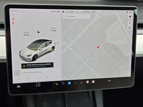 Used 2021 Tesla Model 3 Standard Range Plus image 18