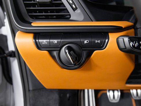 Used 2024 Porsche 911 GT3 RS image 30