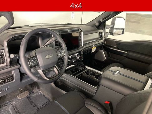 Used 2025 Ford F350 Platinum image 14