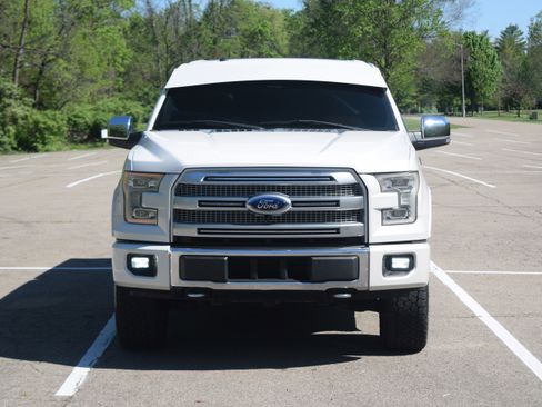 Used 2017 Ford F150 Platinum w/ Equipment Group 701A Luxury image 22