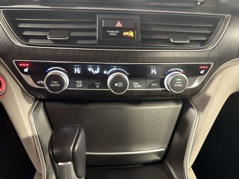 Certified 2021 Honda Accord EX-L image 27
