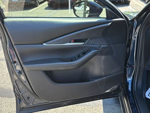 Used 2023 MAZDA CX-30 AWD 2.5 S w/ Select Package image 9