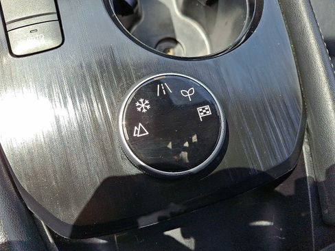 Used 2022 Nissan Rogue SL w/ SL Premium Package image 24