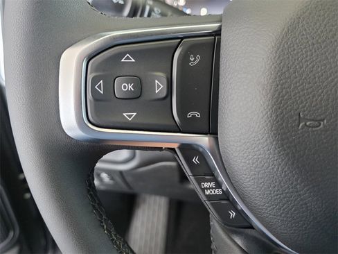 New 2026 RAM 1500 4x4 Crew Cab image 22