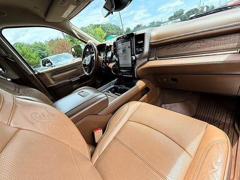 Used 2022 RAM 2500 Limited AWD/4WD image 28