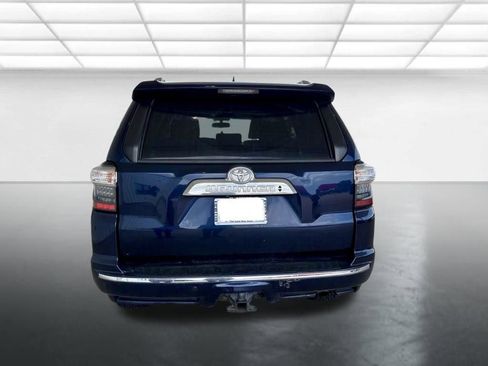 Used 2018 Toyota 4Runner Limited AWD/4WD image 4
