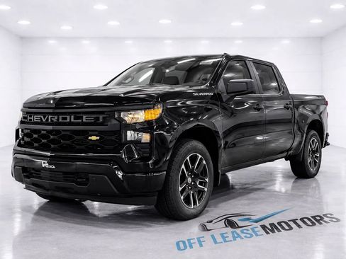 Used 2024 Chevrolet Silverado 1500 Custom AWD/4WD image 1