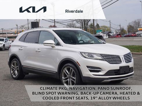 Used 2017 Lincoln MKC Reserve w/ Lincoln MKC Climate Package AWD/4WD image 1